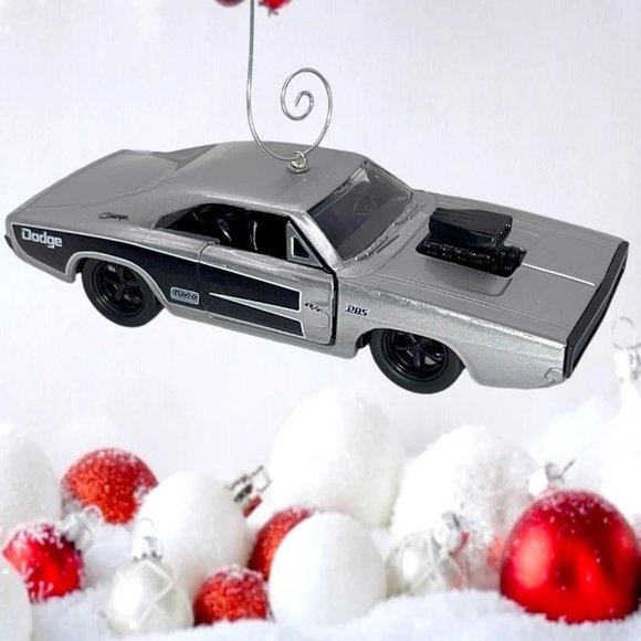 1970 Dodge Charger R/T Hemi Muscle Car 5.25